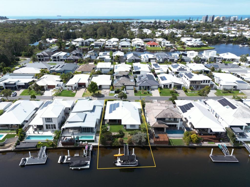 44 Marmont St, Pelican Waters, QLD 4551