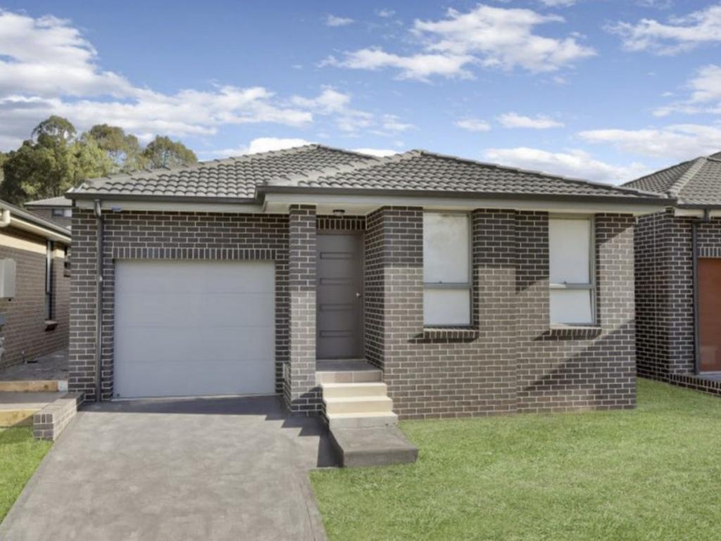 49 Pecan Cres, Riverstone, NSW 2765
