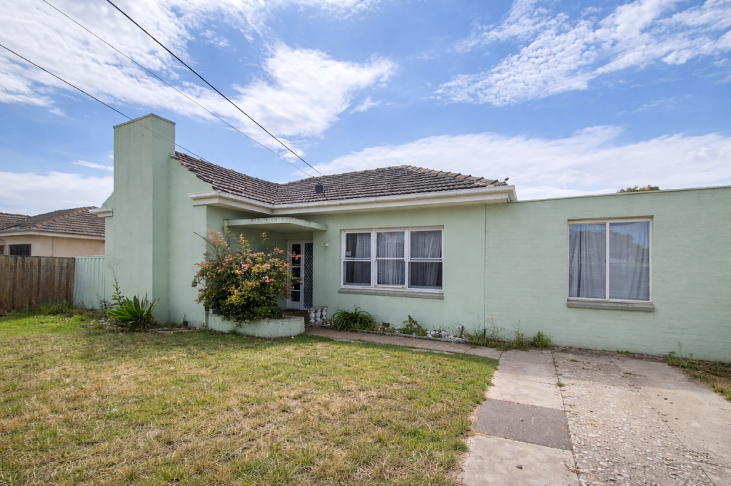 45 Townsend Rd, Whittington, VIC 3219