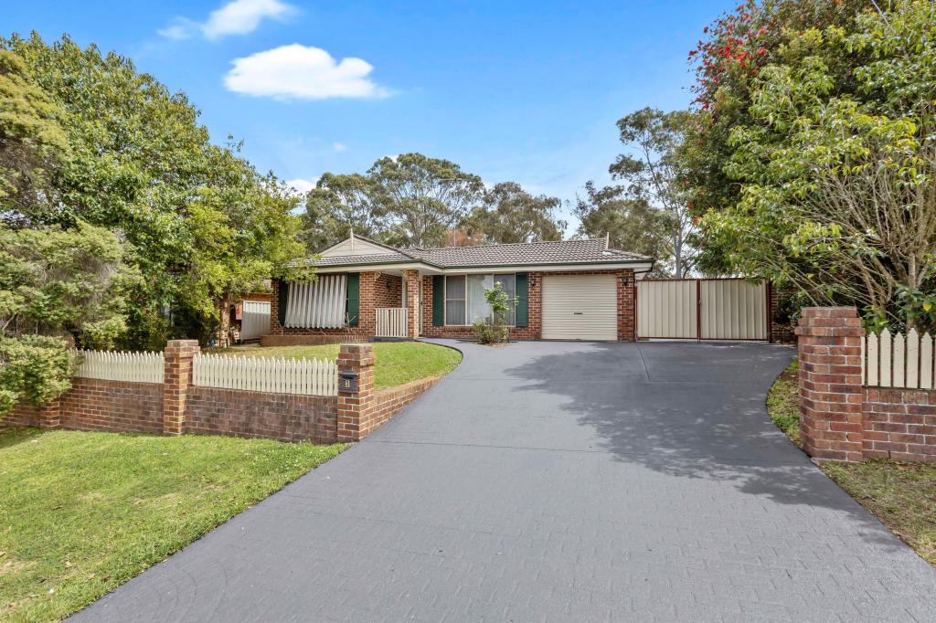 3 Tinarra Cres, Erskine Park, NSW 2759