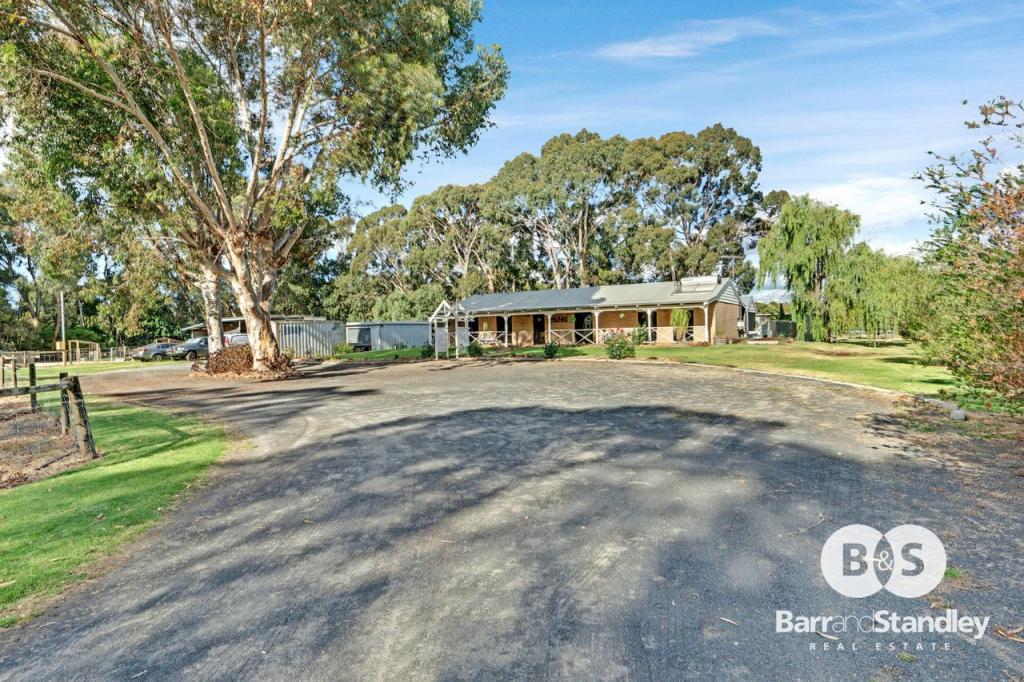 69 Stephen St, Boyanup, WA 6237