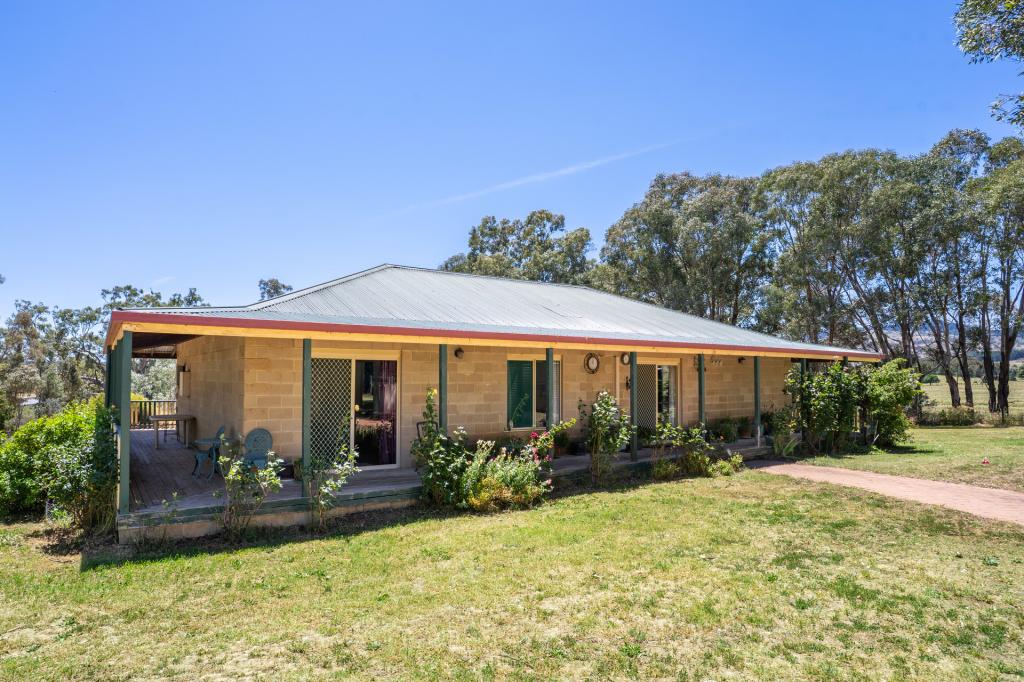 5675 Mid Western Hwy, Carcoar, NSW 2791