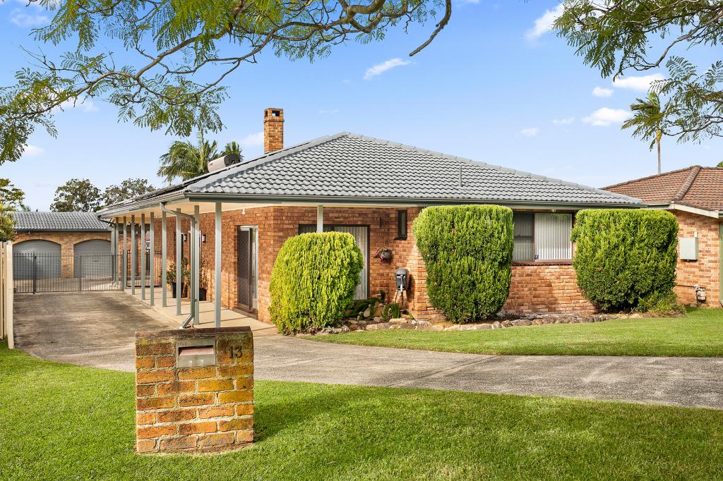 13 Huxley Dr, Horsley, NSW 2530