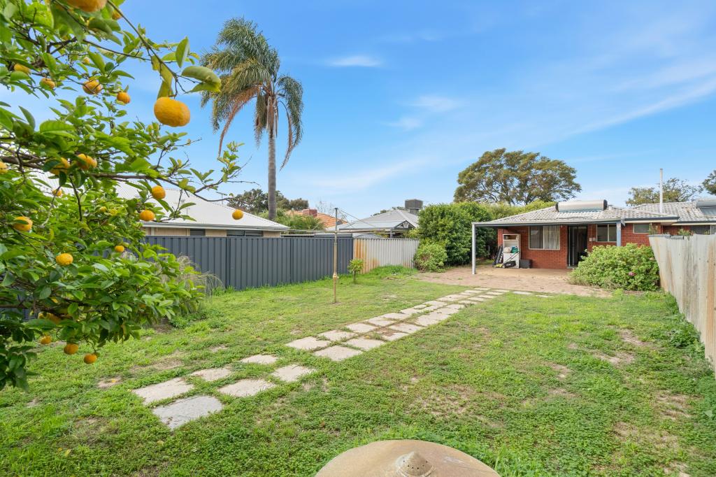 13b Parkview Pde, Redcliffe, WA 6104