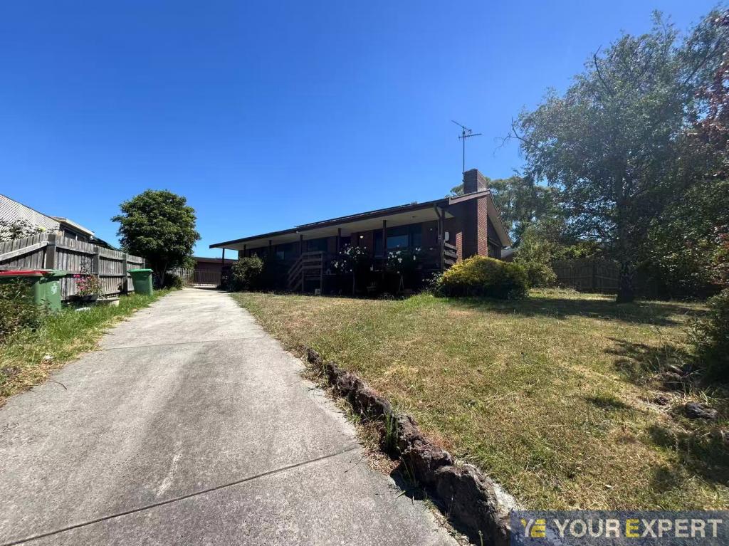 3 Robin Ct, Pakenham, VIC 3810