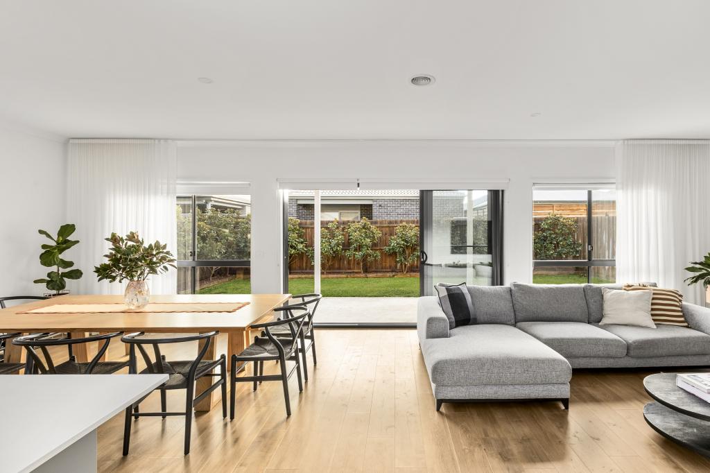 9 Homeland Way, Armstrong Creek, VIC 3217