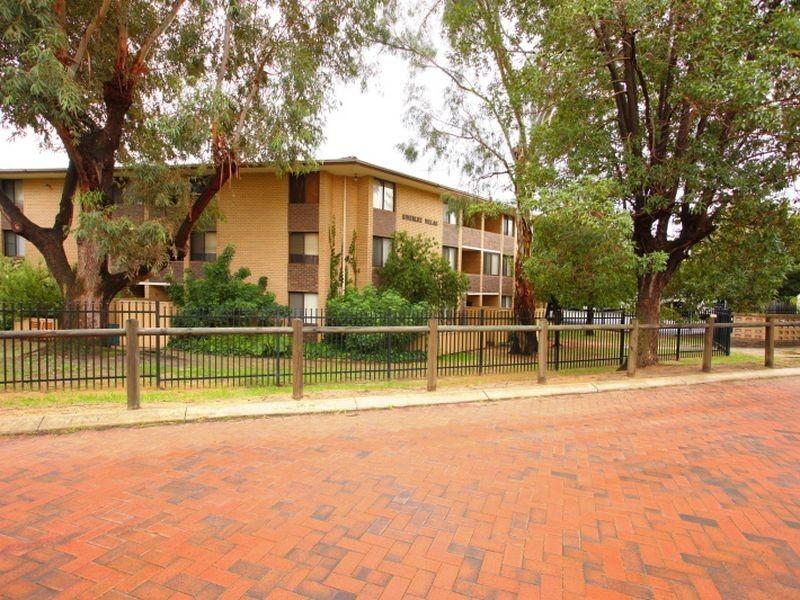 114/54 Nannine Pl, Rivervale, WA 6103