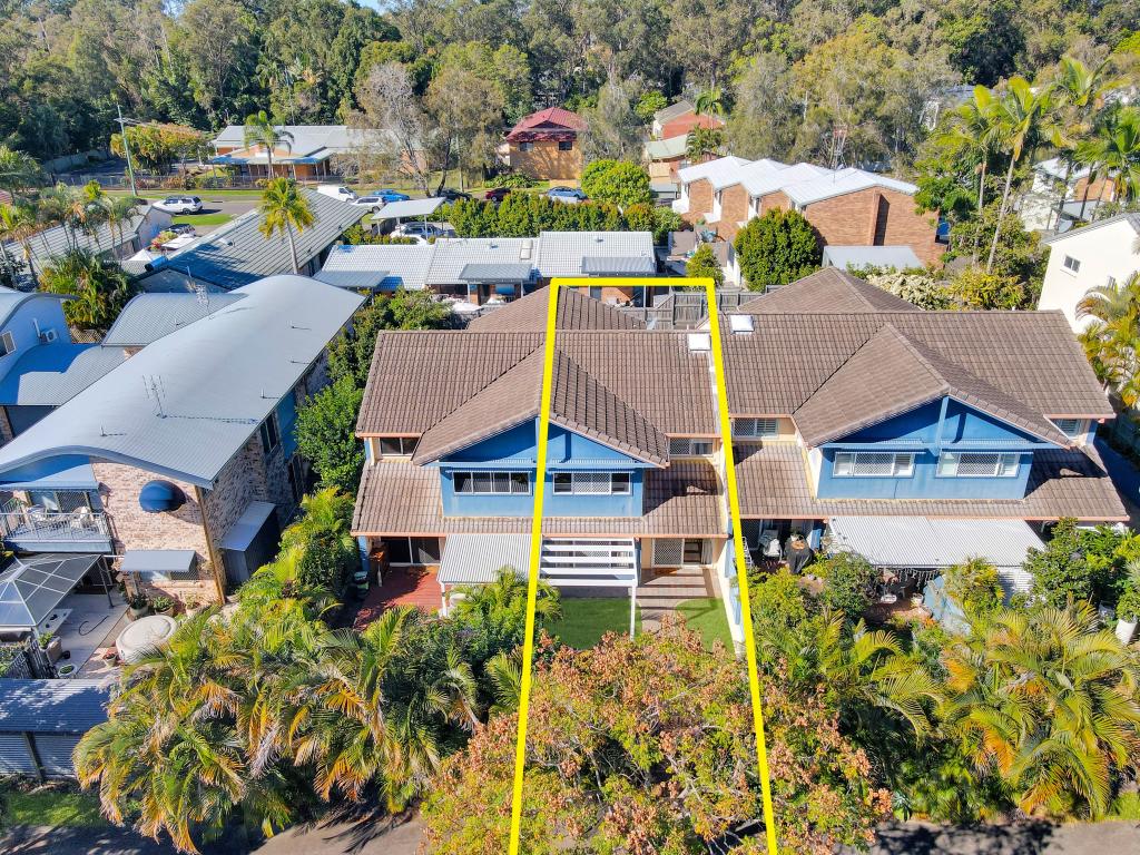 2/137 Tepequar Dr, Maroochydore, QLD 4558