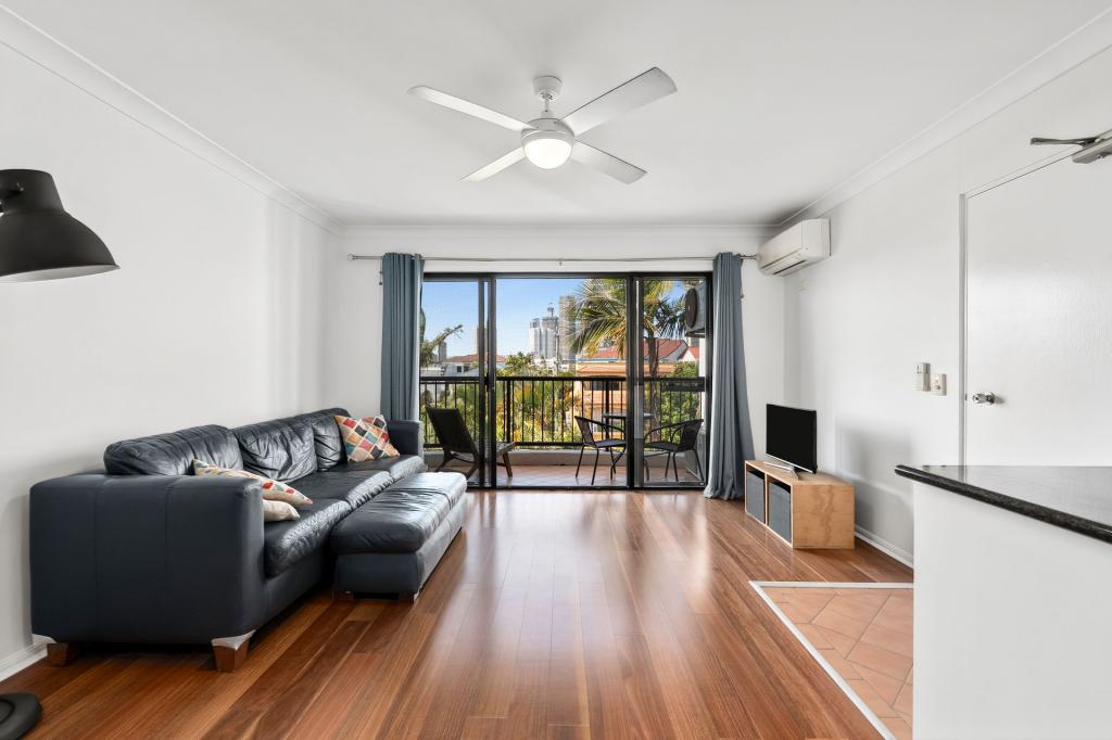 29/16-24 PURLI ST, CHEVRON ISLAND, QLD 4217