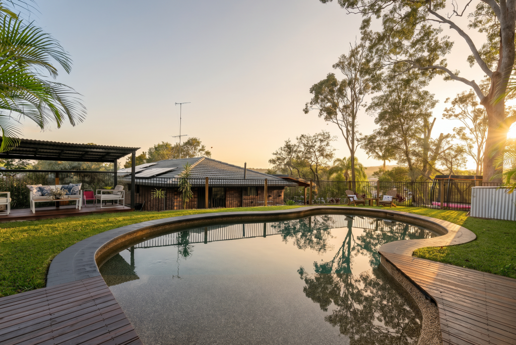 15 Barrine Dr, Worongary, QLD 4213