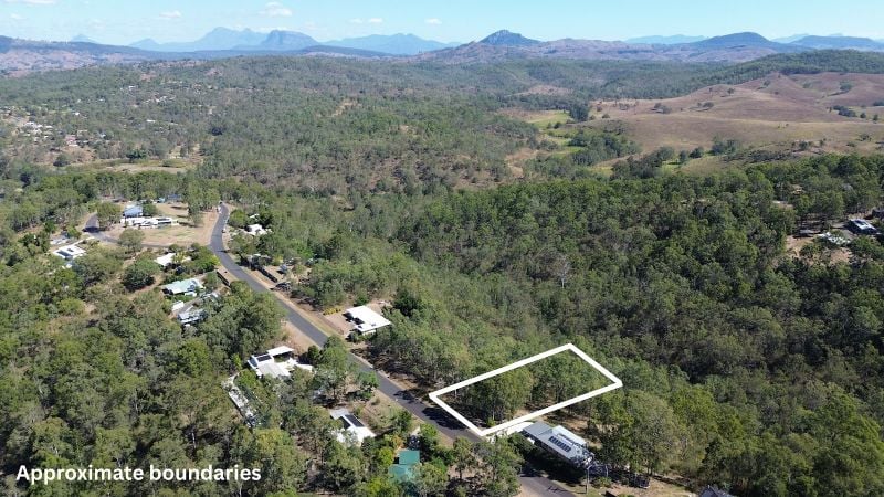80-82 Campbell Dr, Kooralbyn, QLD 4285
