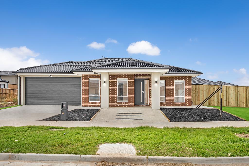 4 FARMINGTON RD, WYNDHAM VALE, VIC 3024