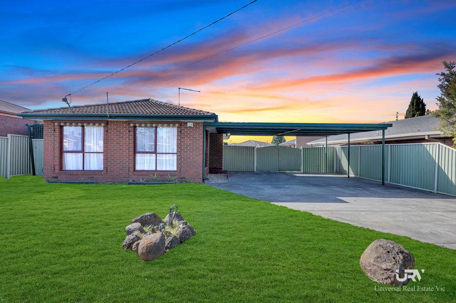 98 Hanson Rd, Craigieburn, VIC 3064