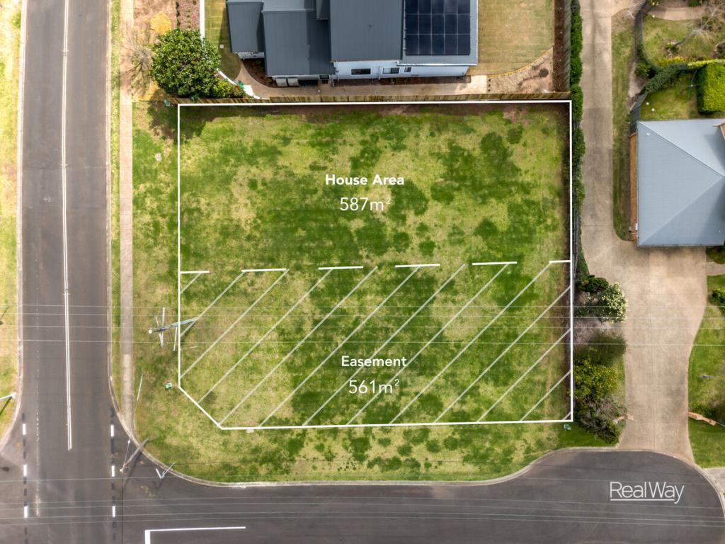 22 Mackenzie St, Mount Lofty, QLD 4350