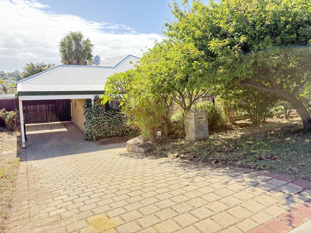 21 Norkus Way, Willagee, WA 6156