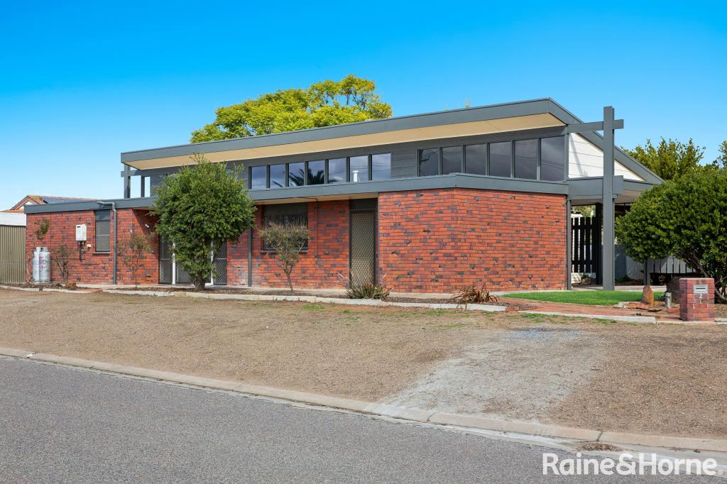 2 Lorraine St, Murray Bridge, SA 5253