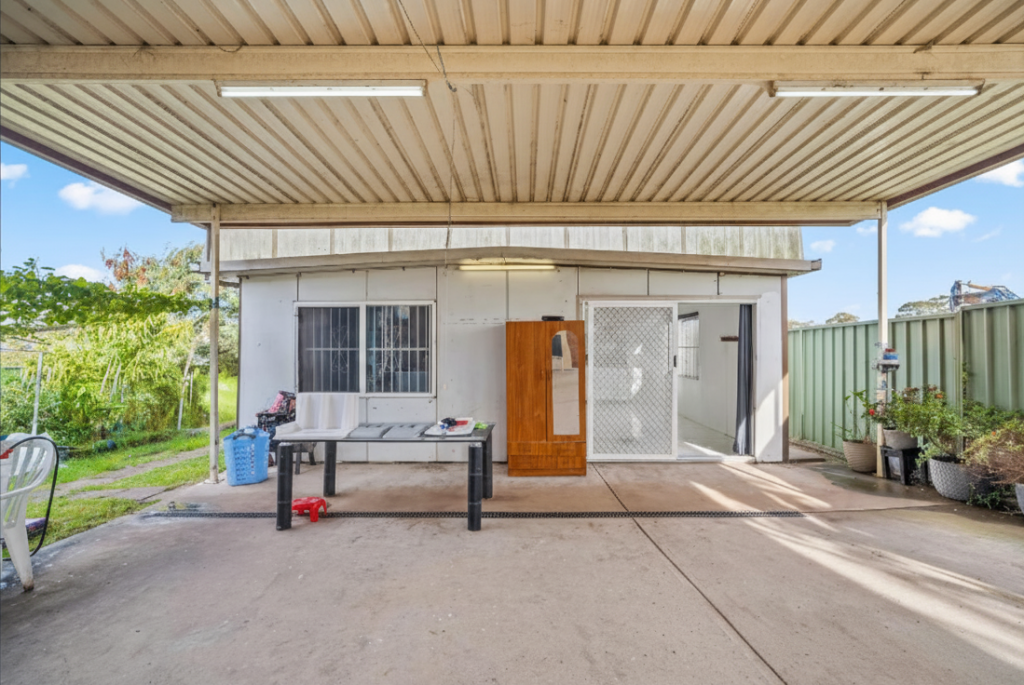 54a Newleaf Pde, Bonnyrigg, NSW 2177