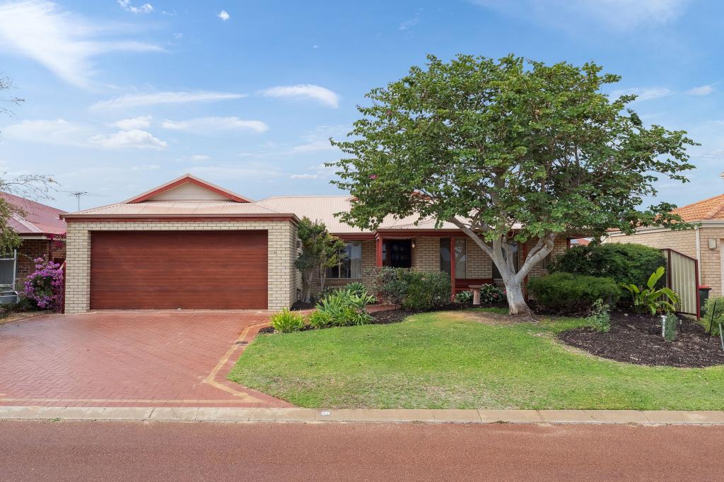 24 Morfontaine Pde, Port Kennedy, WA 6172