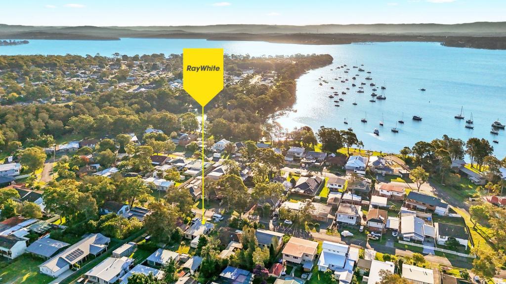 19 Murrumbong Rd, Summerland Point, NSW 2259