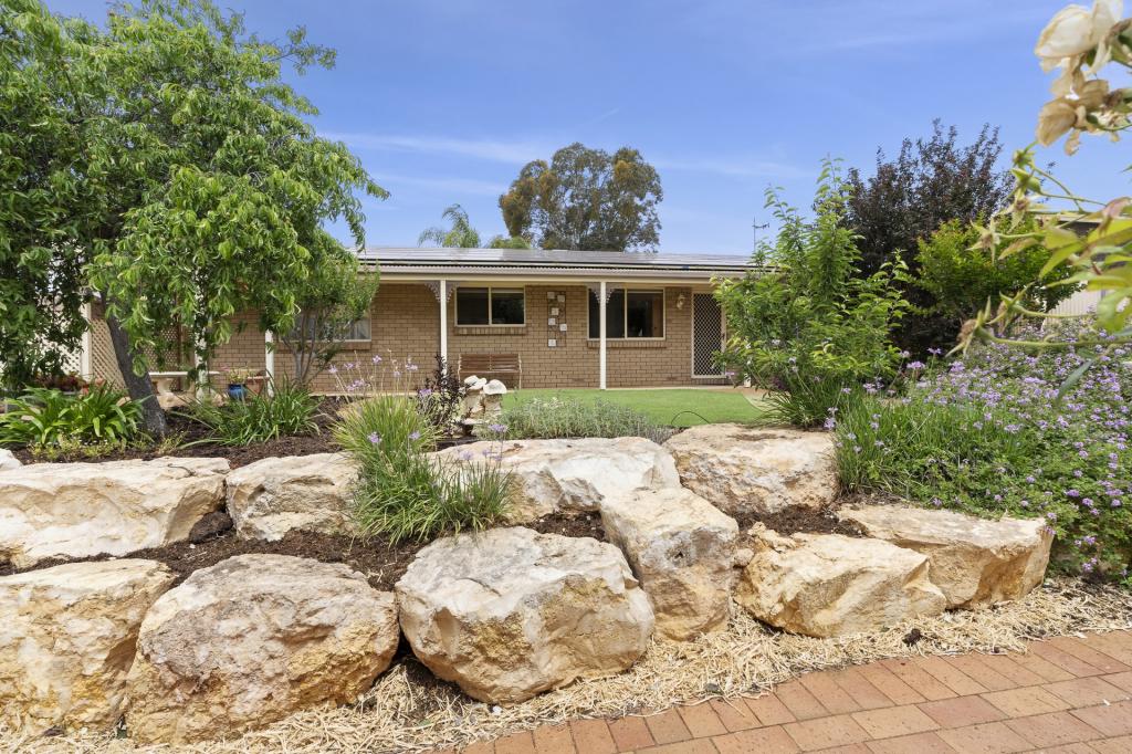 6 Westbrook Ave, Loxton, SA 5333