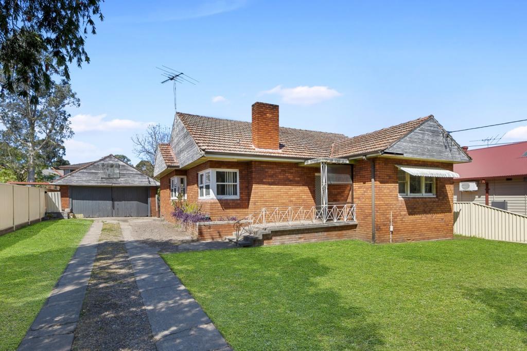 25 Wyena Rd, Pendle Hill, NSW 2145