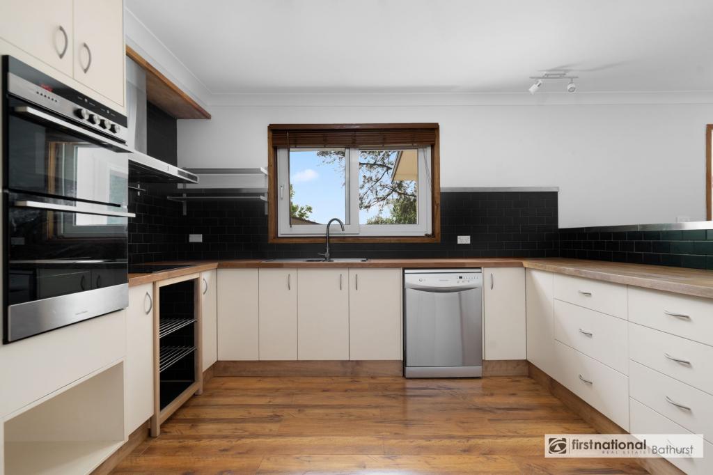 54 Nelson St, Raglan, NSW 2795