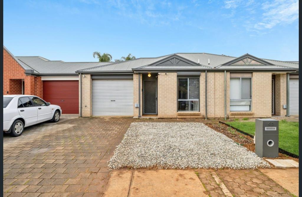 4d Harnham Rd, Salisbury North, SA 5108