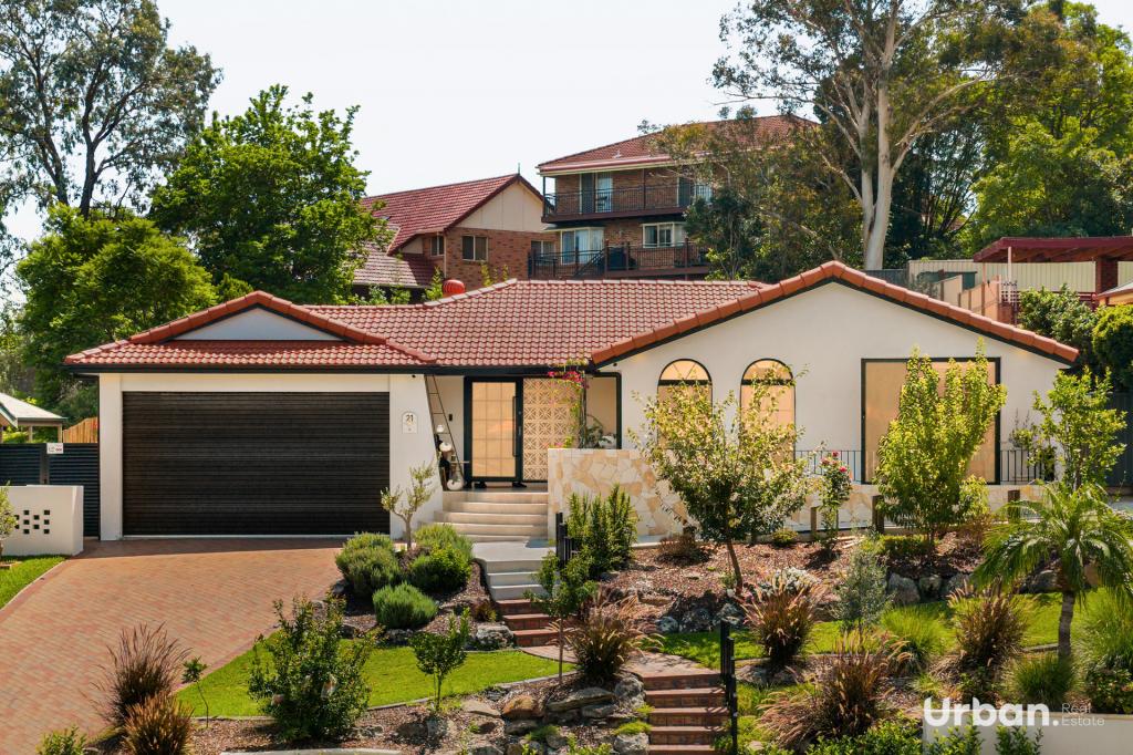21 Glen Alpine Dr, Glen Alpine, NSW 2560