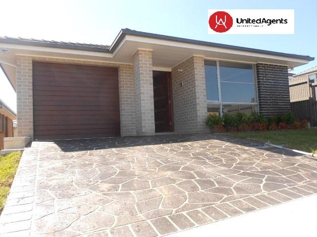 21 Starfire Ave, Middleton Grange, NSW 2171