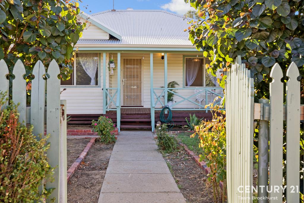 16 Knight St, Northam, WA 6401