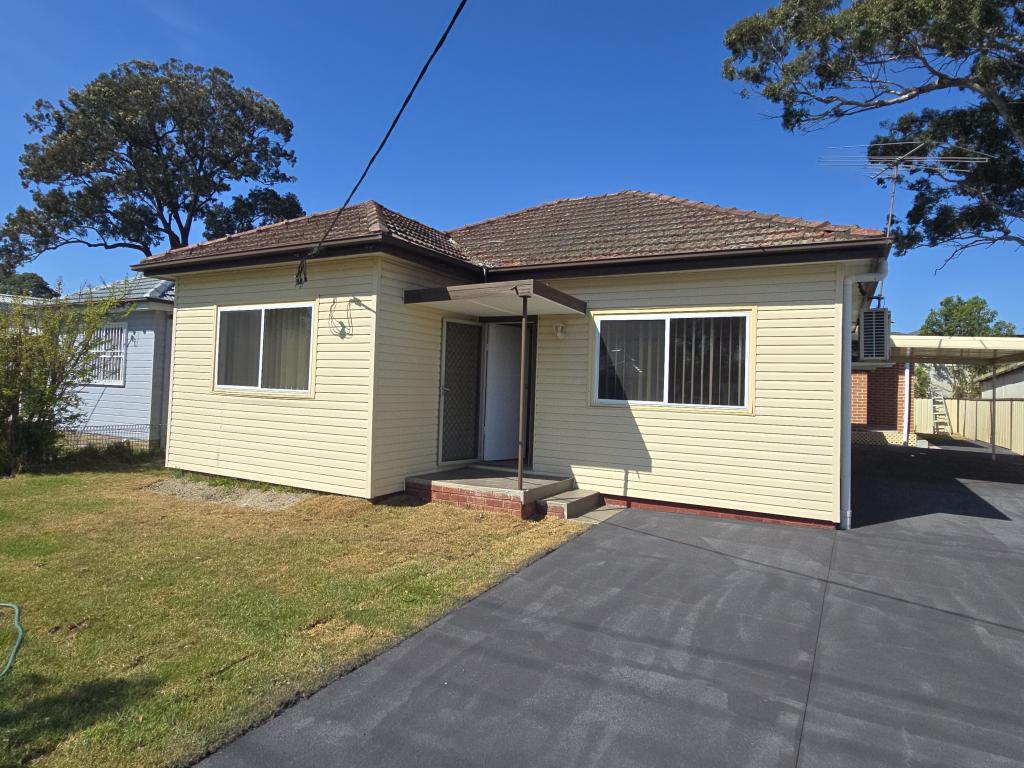 44 BERTHA ST, MERRYLANDS, NSW 2160