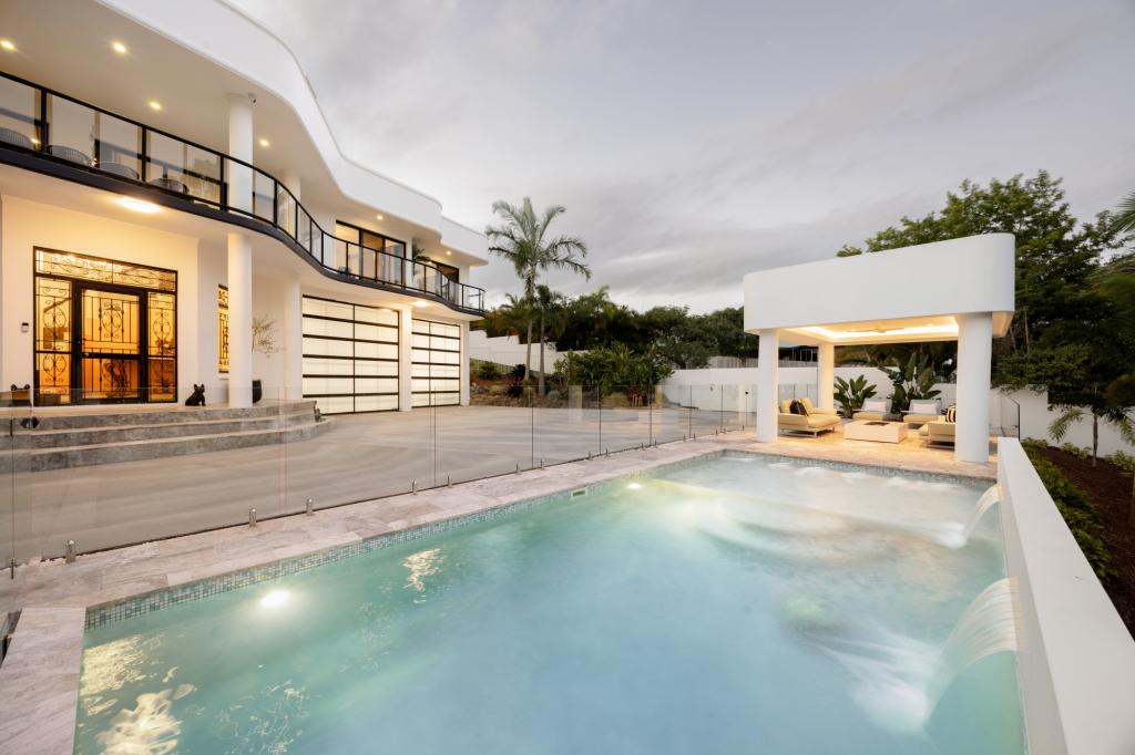 9 GLENALPIN CT, BUDERIM, QLD 4556