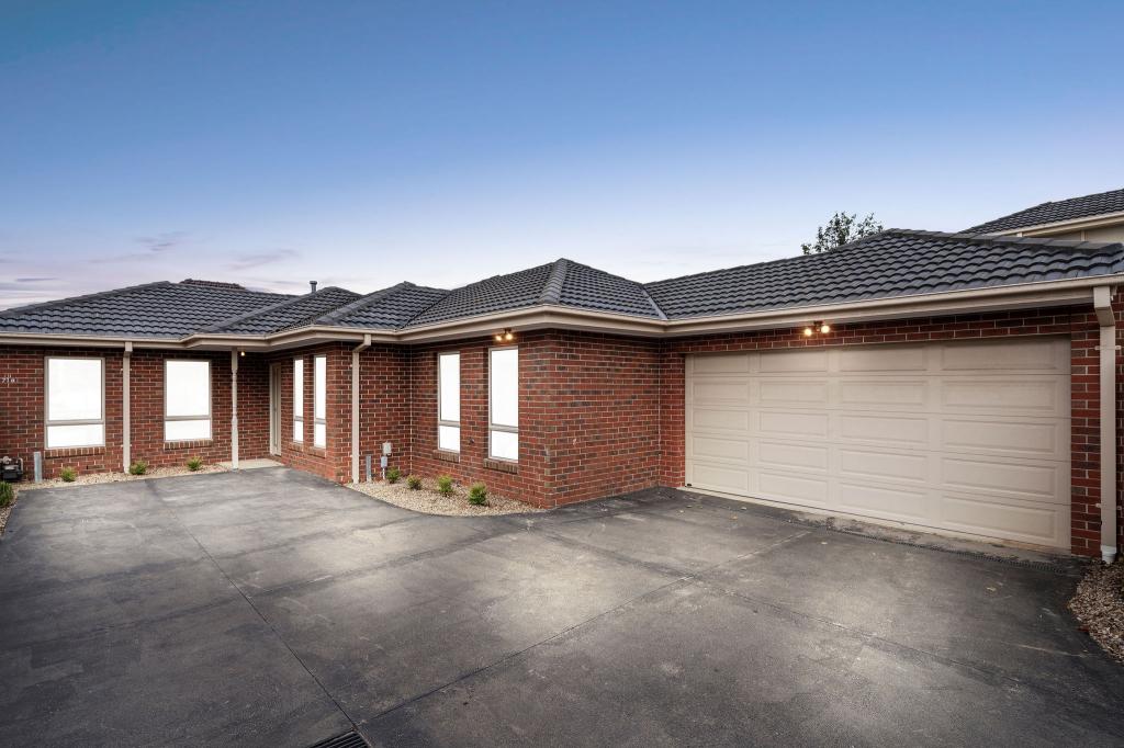 71A HAWKER ST, AIRPORT WEST, VIC 3042