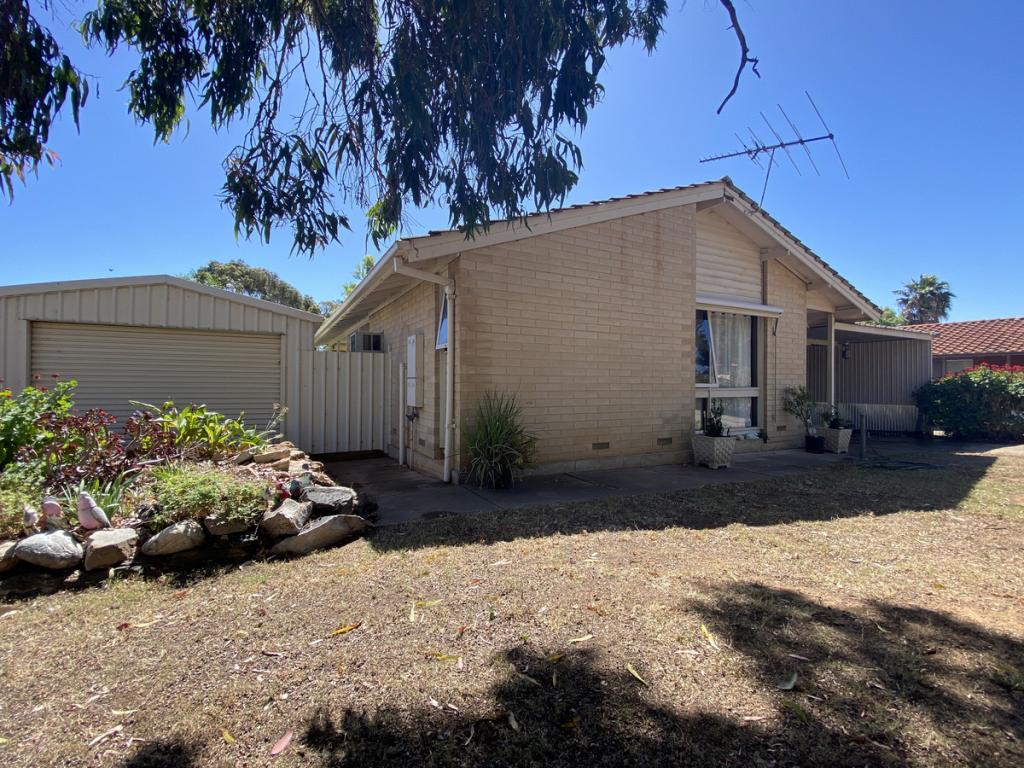 42 Fuller Cres, Elizabeth East, SA 5112