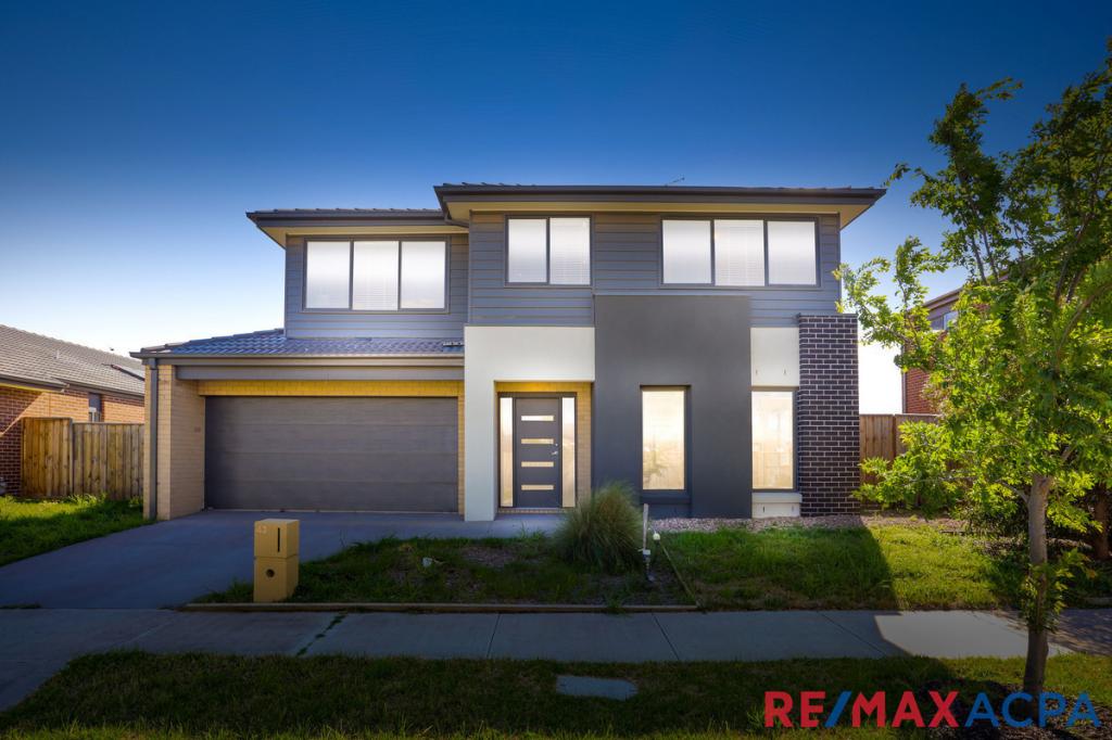 43 RAGLAN CCT, POINT COOK, VIC 3030