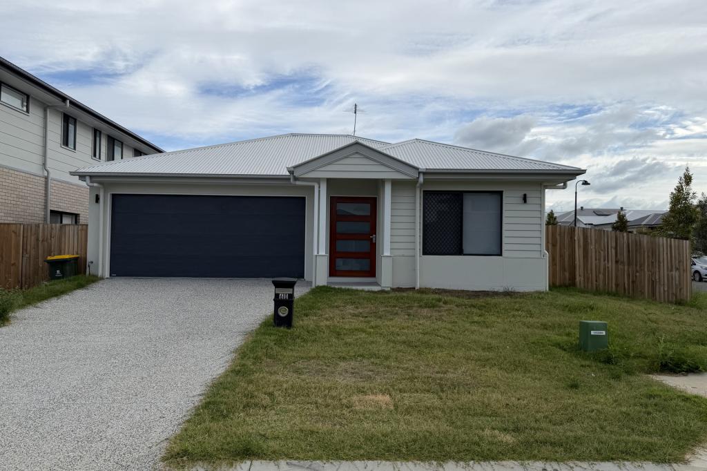 60 Sunny Cres, Ripley, QLD 4306