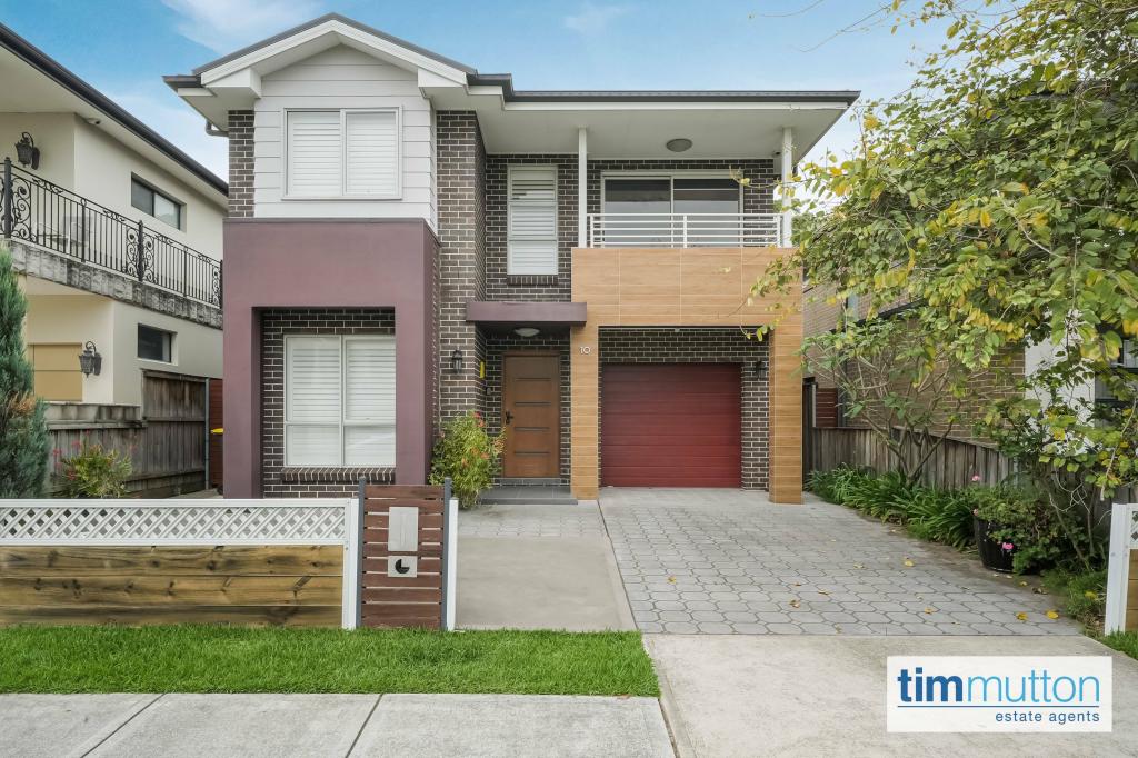 10 Purvis Ave, Potts Hill, NSW 2143