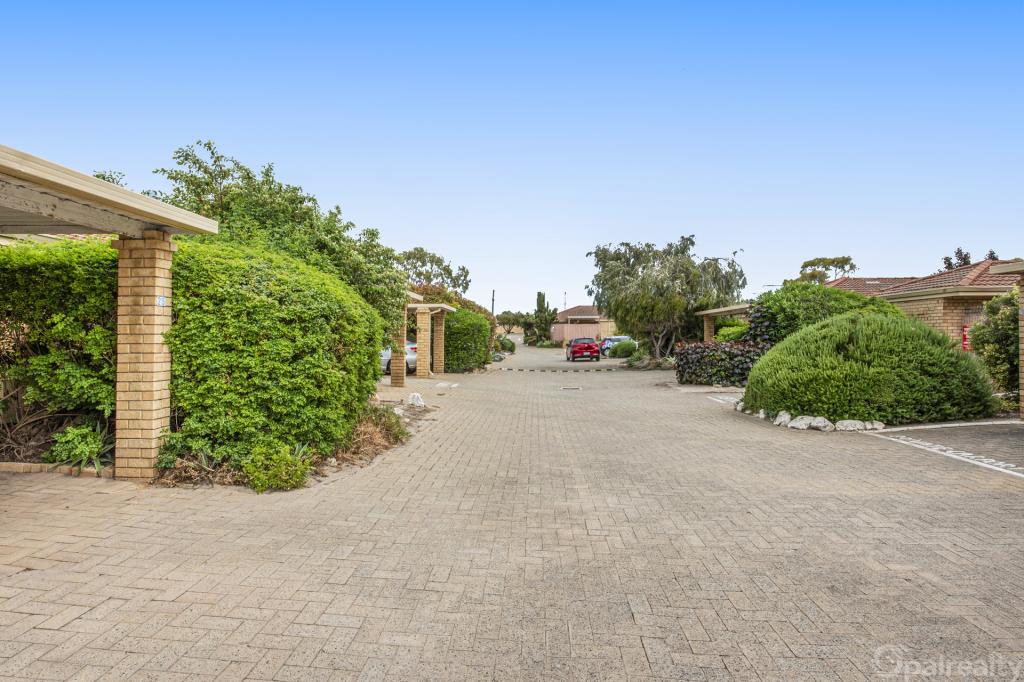 25/96 Simpson Ave, Rockingham, WA 6168