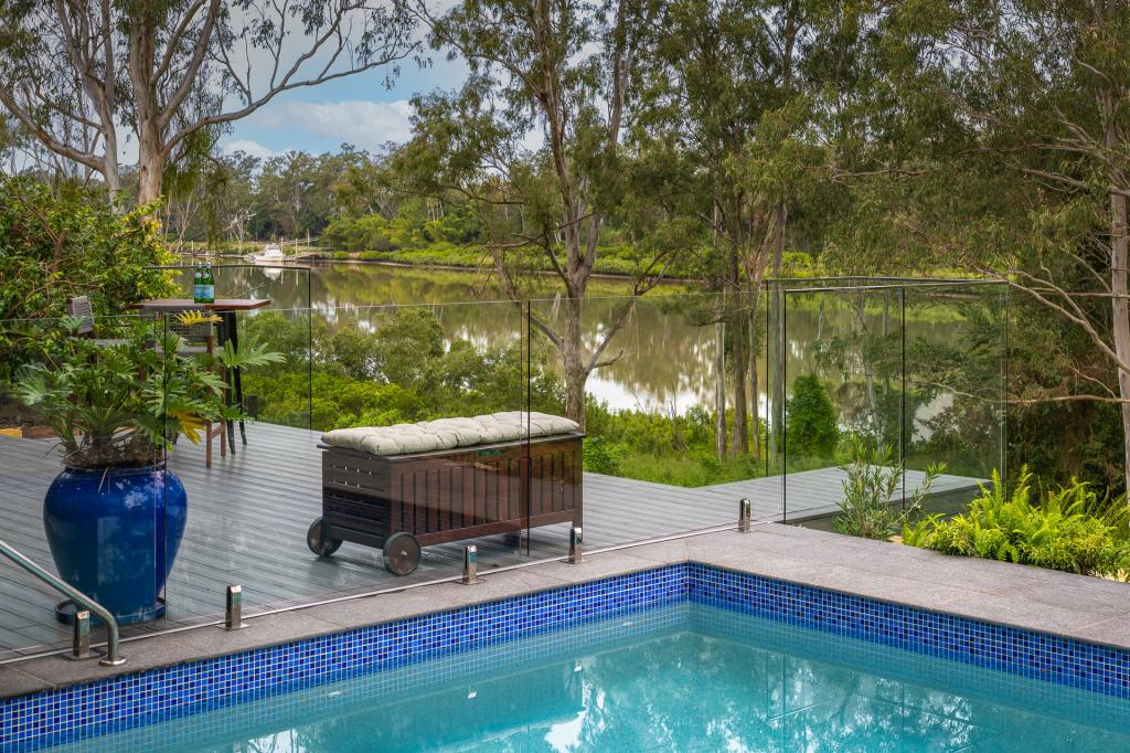 38 Riviere Pl, Kenmore, QLD 4069
