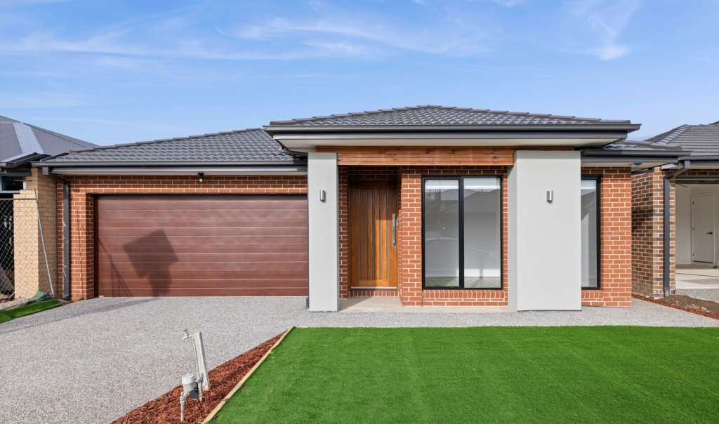 89 Lollipop Cres, Sunbury, VIC 3429