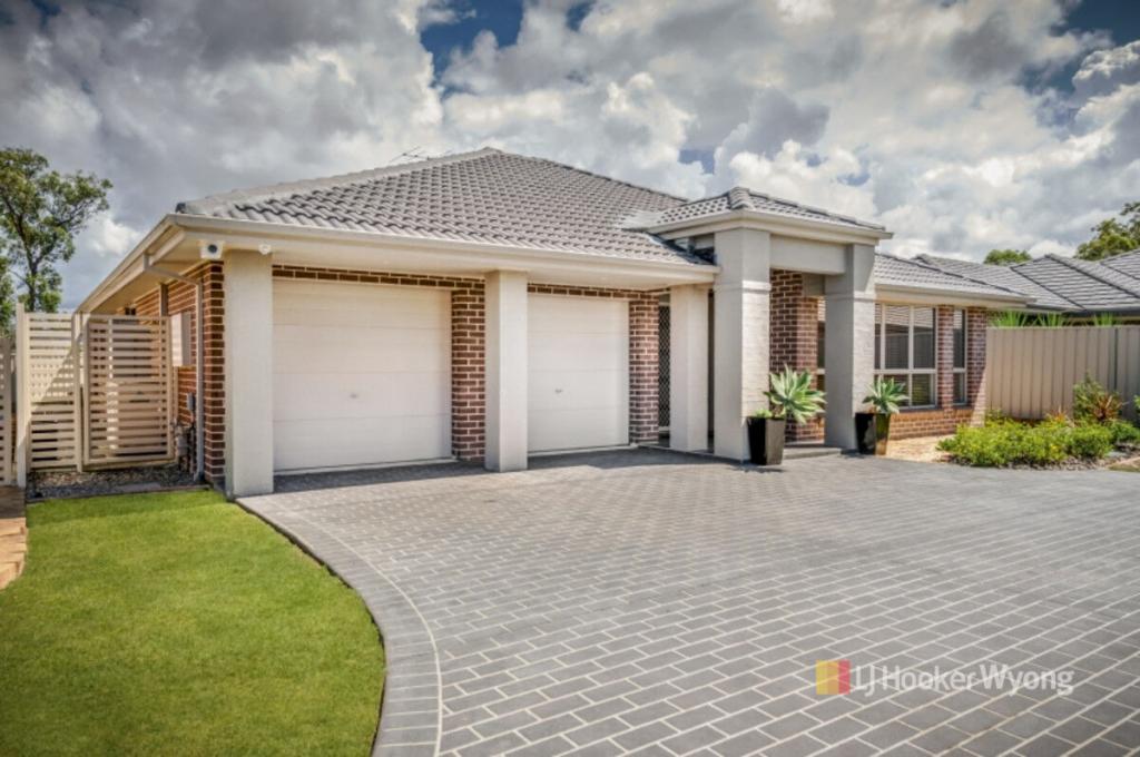 11 Capri Cl, Woongarrah, NSW 2259