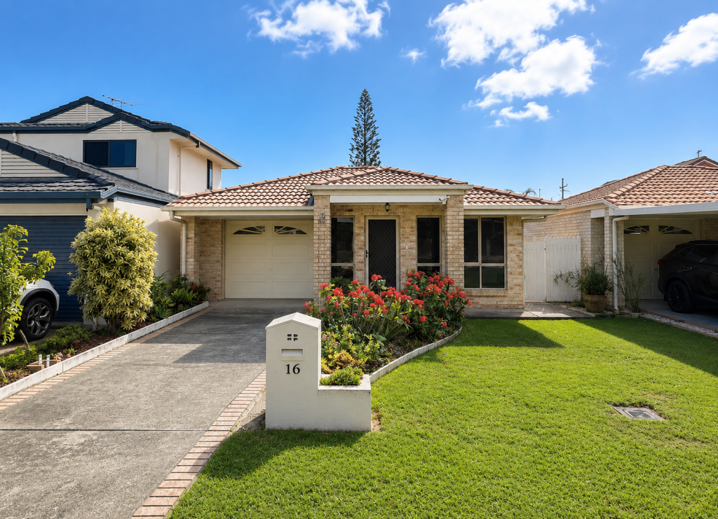 16 Gale St, Redcliffe, QLD 4020