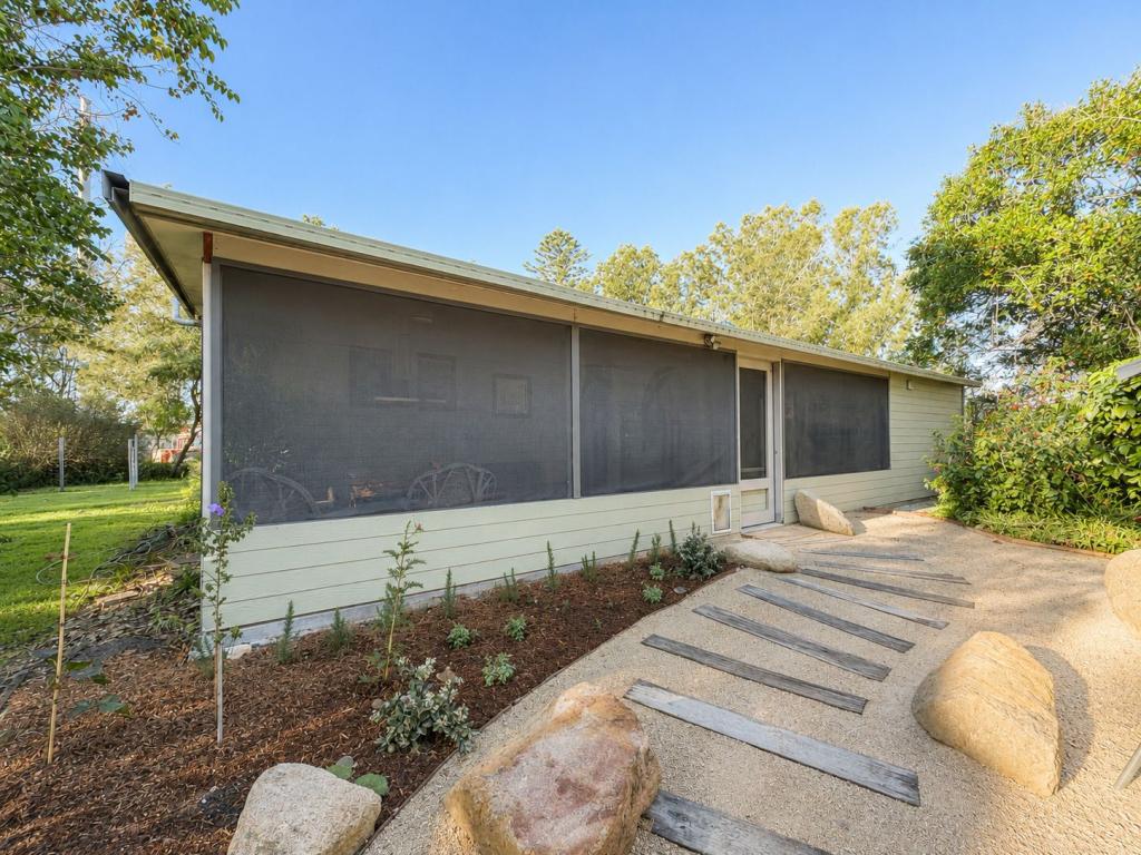 364 Moffats Rd, Swan Bay, NSW 2324