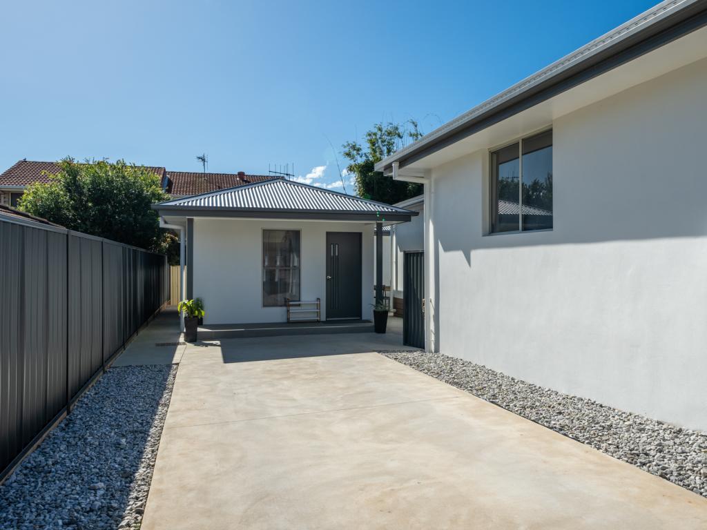 7A FRIAR CL, PORT MACQUARIE, NSW 2444