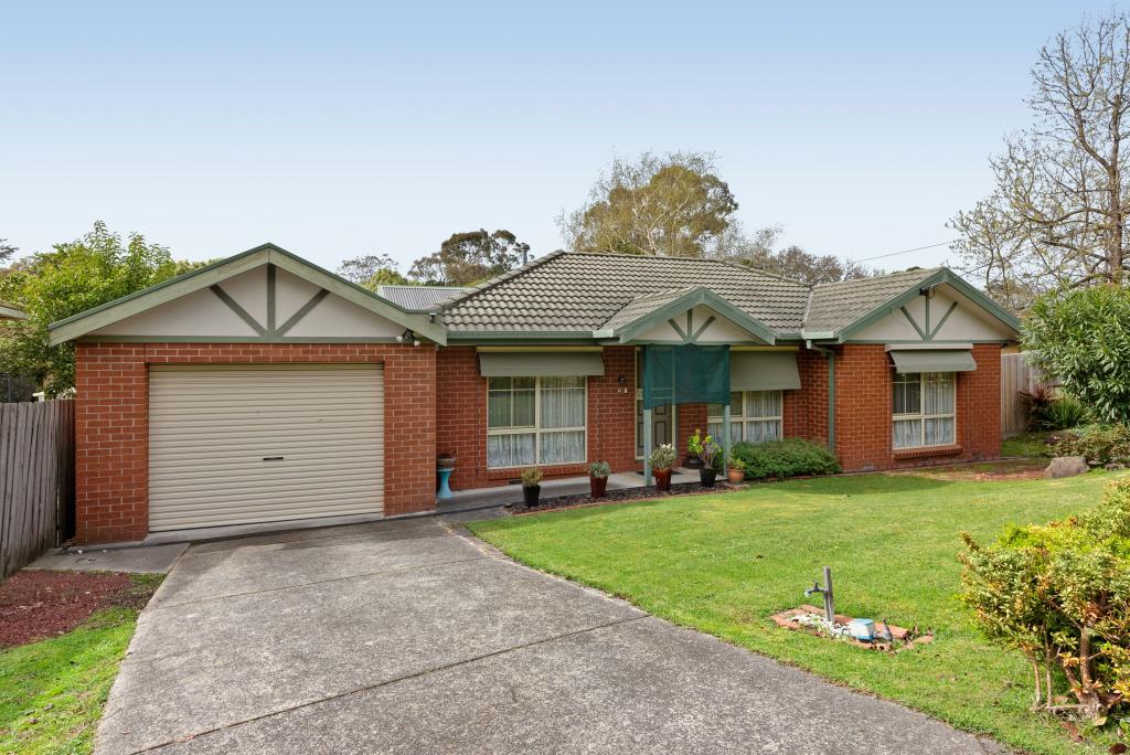 1 Gordon Cres, Boronia, VIC 3155