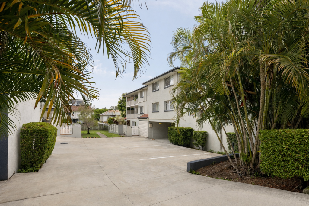 8/57 Mitre St, St Lucia, QLD 4067