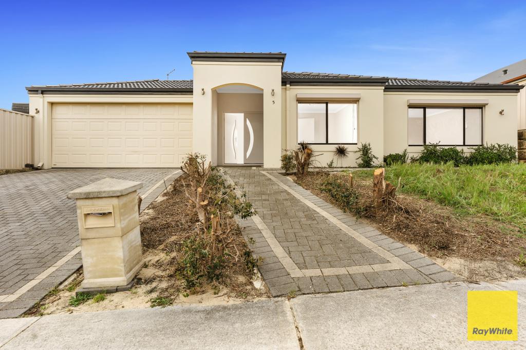 5 Rosemary Ave, Darch, WA 6065