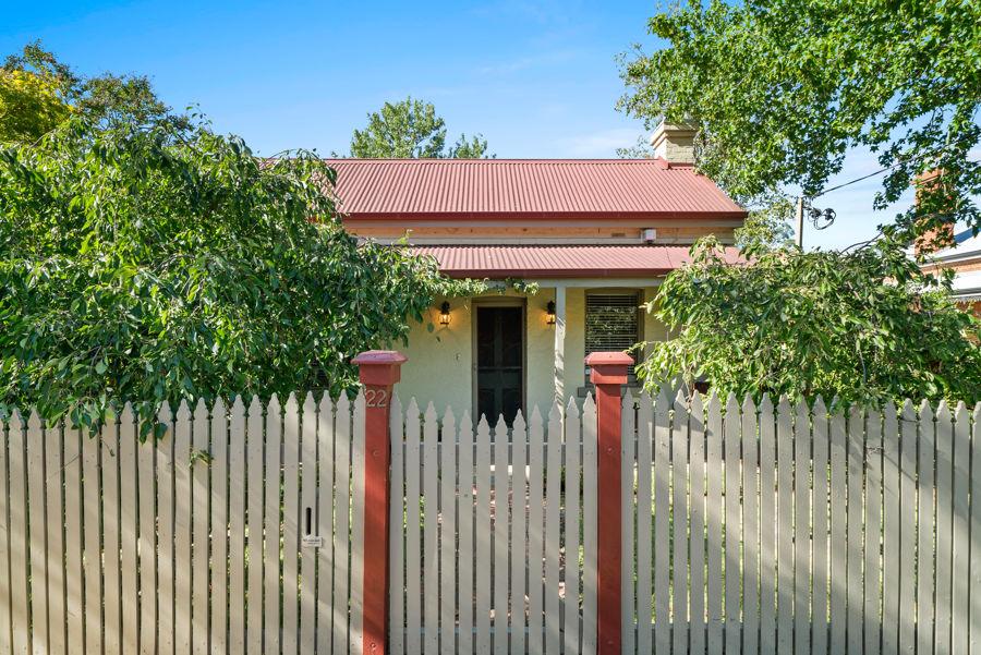 22 Freer St, Wagga Wagga, NSW 2650