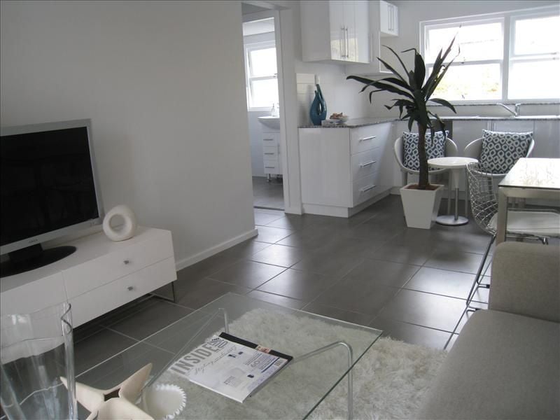 3/2930 Gold Coast Hwy, Surfers Paradise, QLD 4217