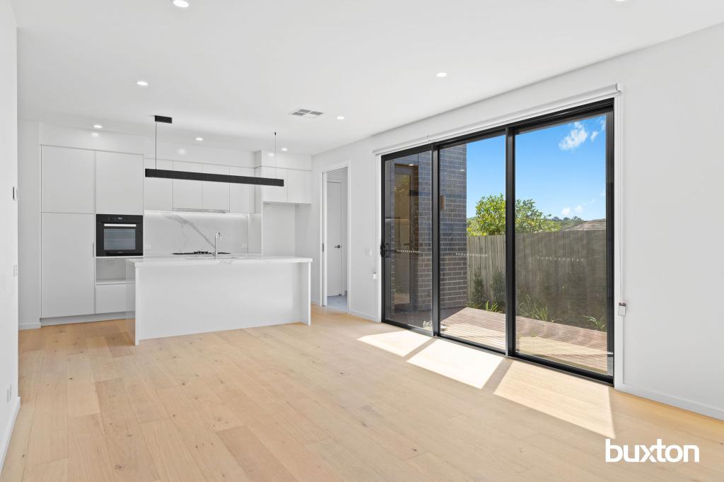 3/3 FARLEIGH AVE, BURWOOD, VIC 3125